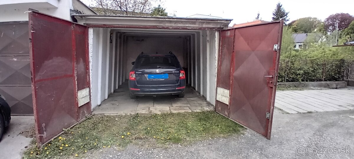 Garáž - 2
