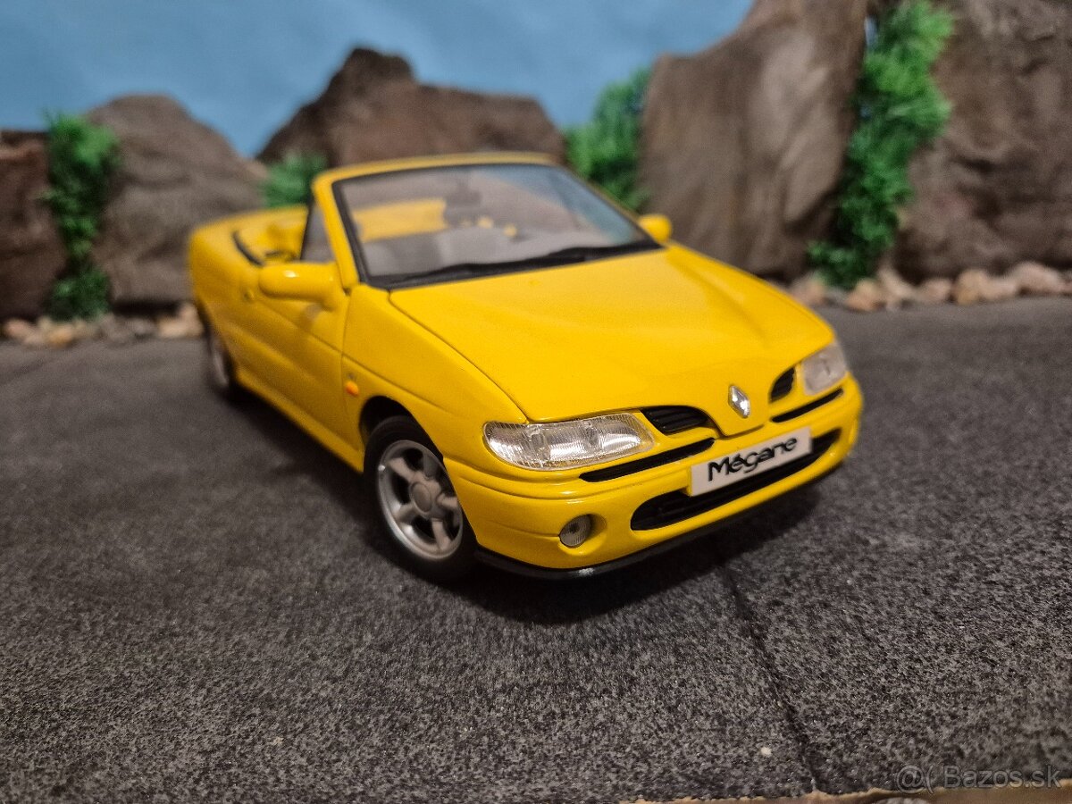 Prodám model 1:18 Renault megane cabrio - 2