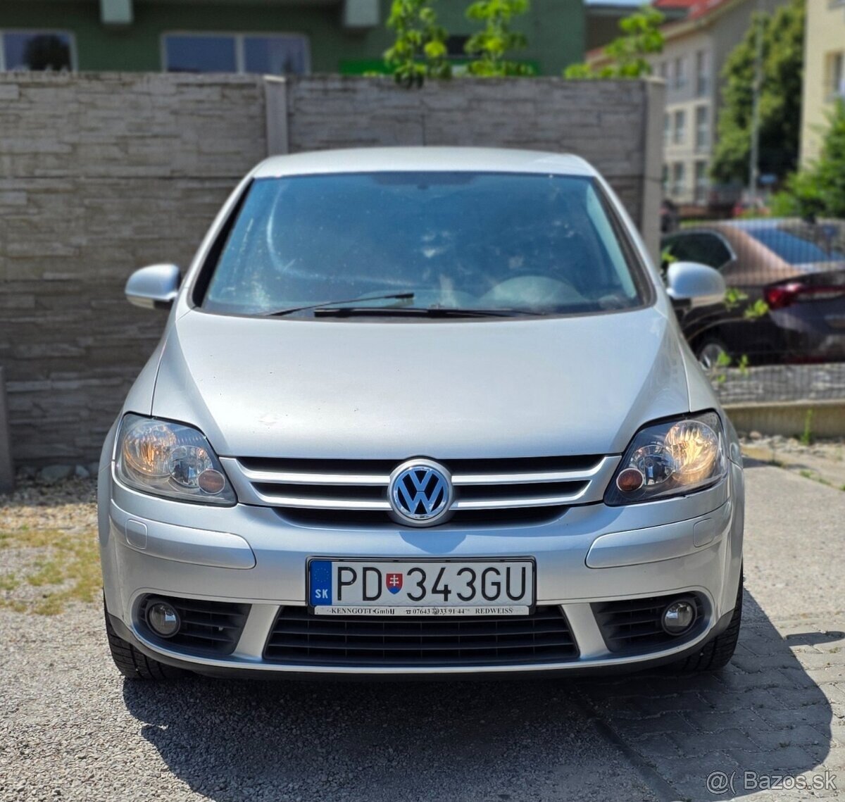 Volkswagen Golf 1.6 - benzín + LPG - 2