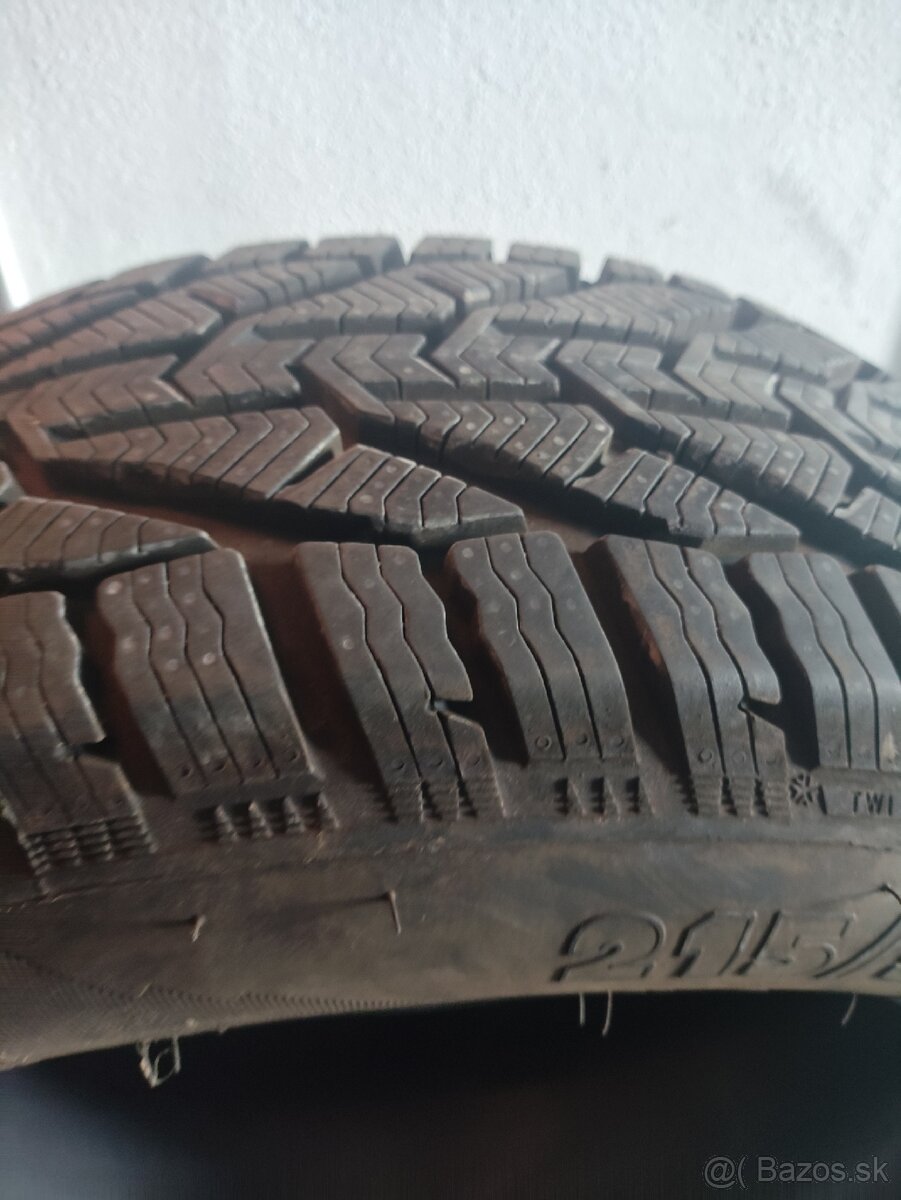 215/55 R16 - 2