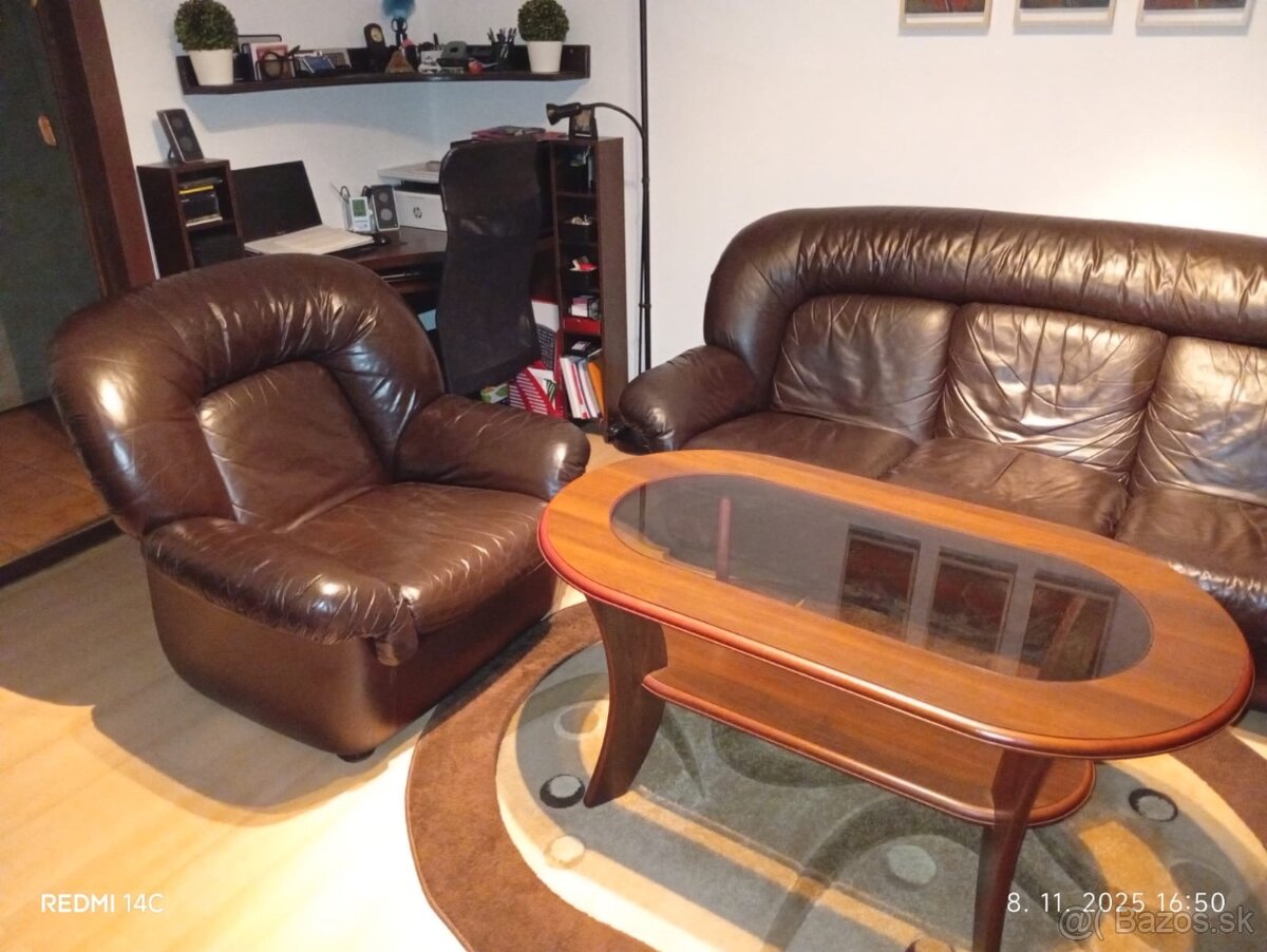 Sedacia súprava + stôl a koberec - 2