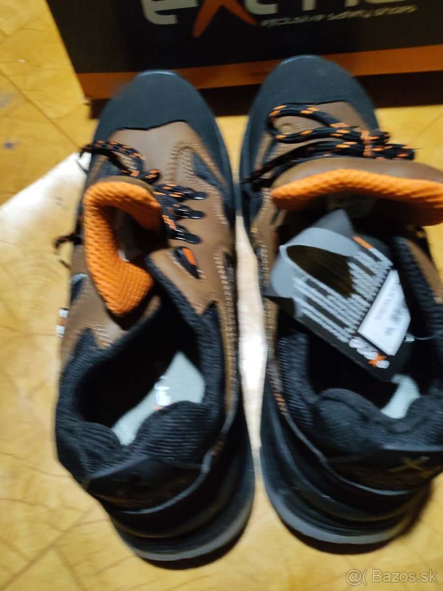 Predám pracovné topánky č. 46 - 2