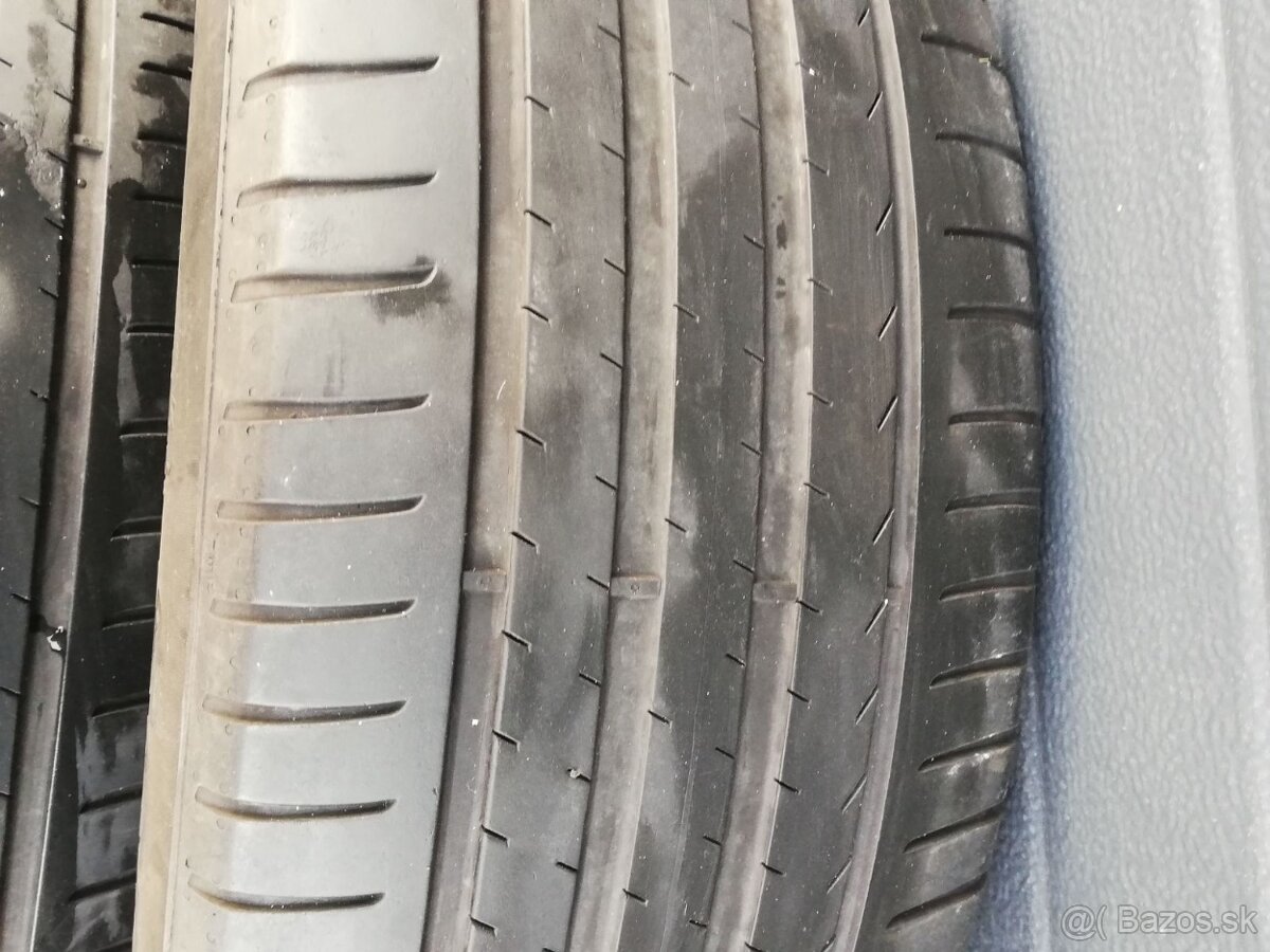 Predám letné gumy 235/55 R18 - 2