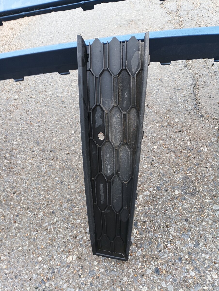 Predný nárazník Škoda Scala s mriezkou - 2