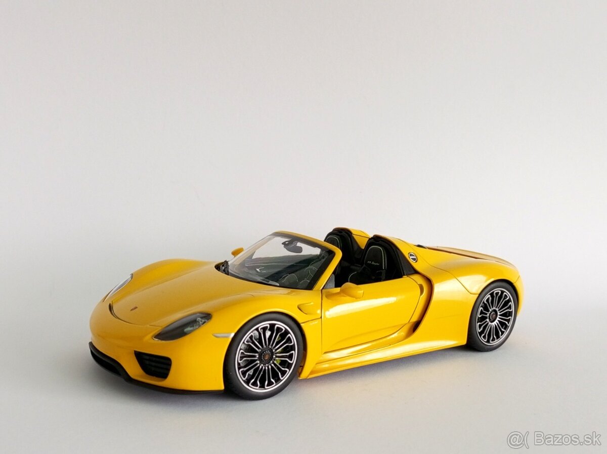 1:18 Porsche 918 - 2