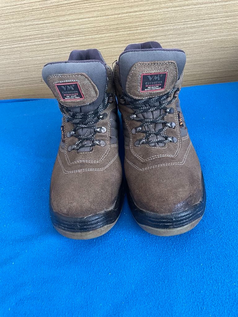 Pracovná obuv č.43 - 2