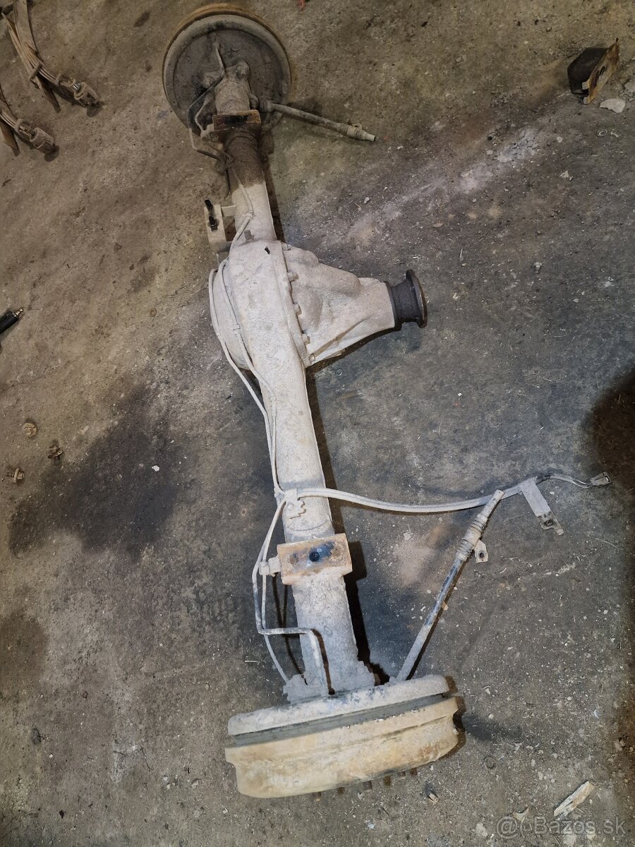 Zadna naprava Isuzu D-max II - 2