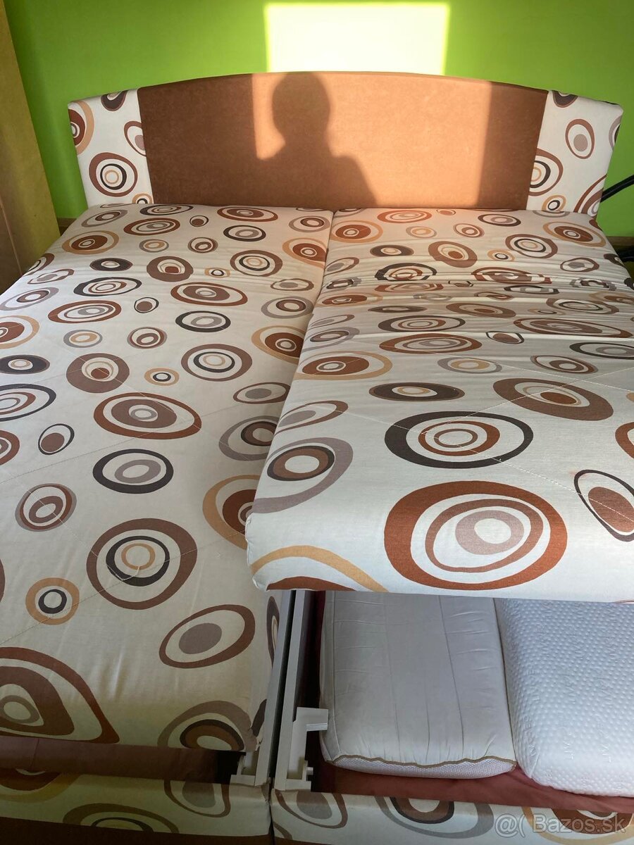 Manželská posteľ - 2