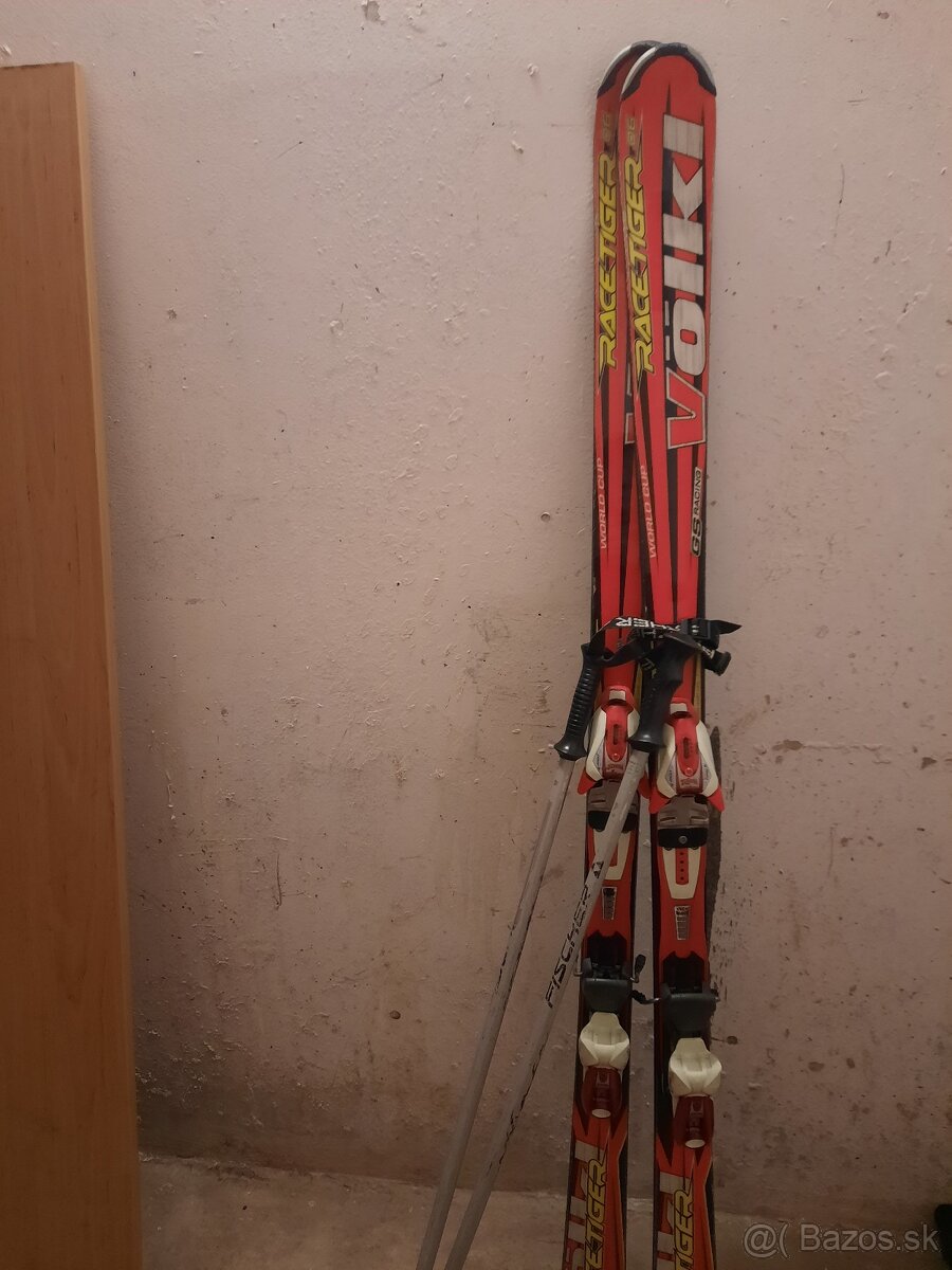 Predám lyže. - 2
