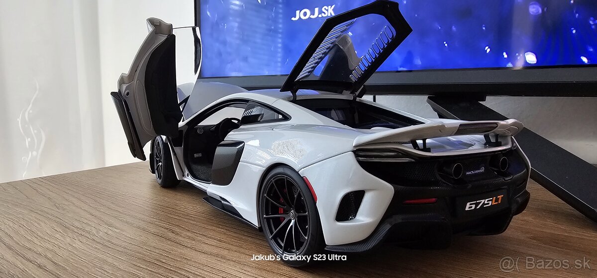 MCLAREN 675 LT COUPE 2016 1:18 MODEL AUTOART - 2