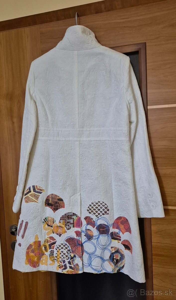 Kabat Desigual - 2