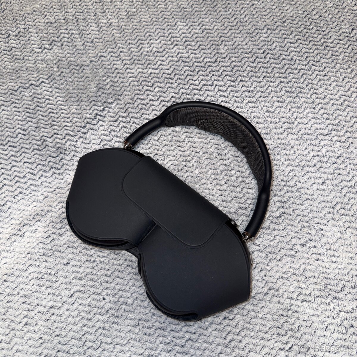 AirPods Max prvej generácie (lightning) - 2