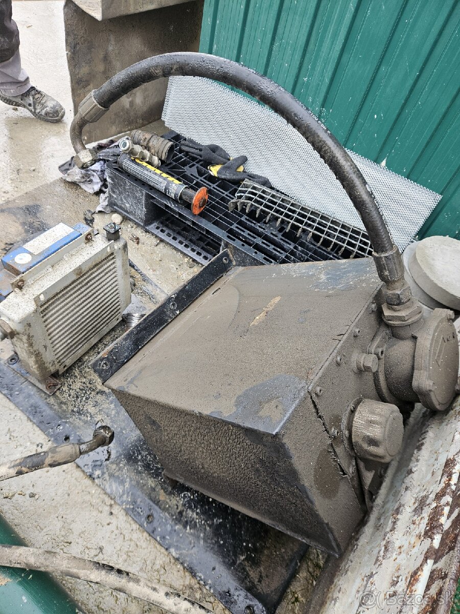 Hydraulická nádrž s filtrom a chladič oleja - 2