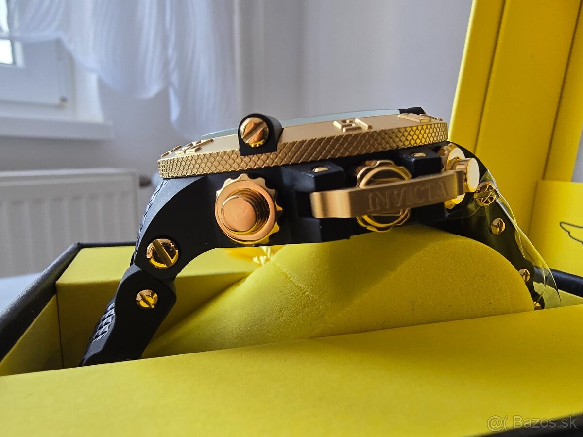 Invicta Subaqua black gold 200m - 2
