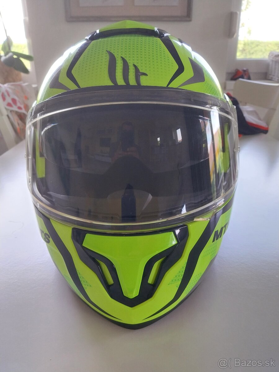 Vyklápacia prilba MT Atom - 2