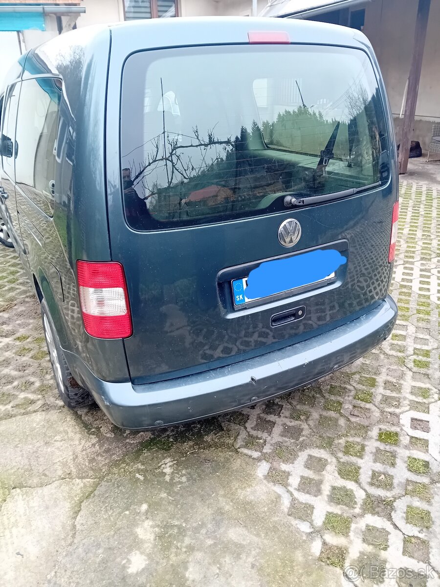 Predám Volkswagen Caddy maxi,1.9tdi,77kw,2009 - 2