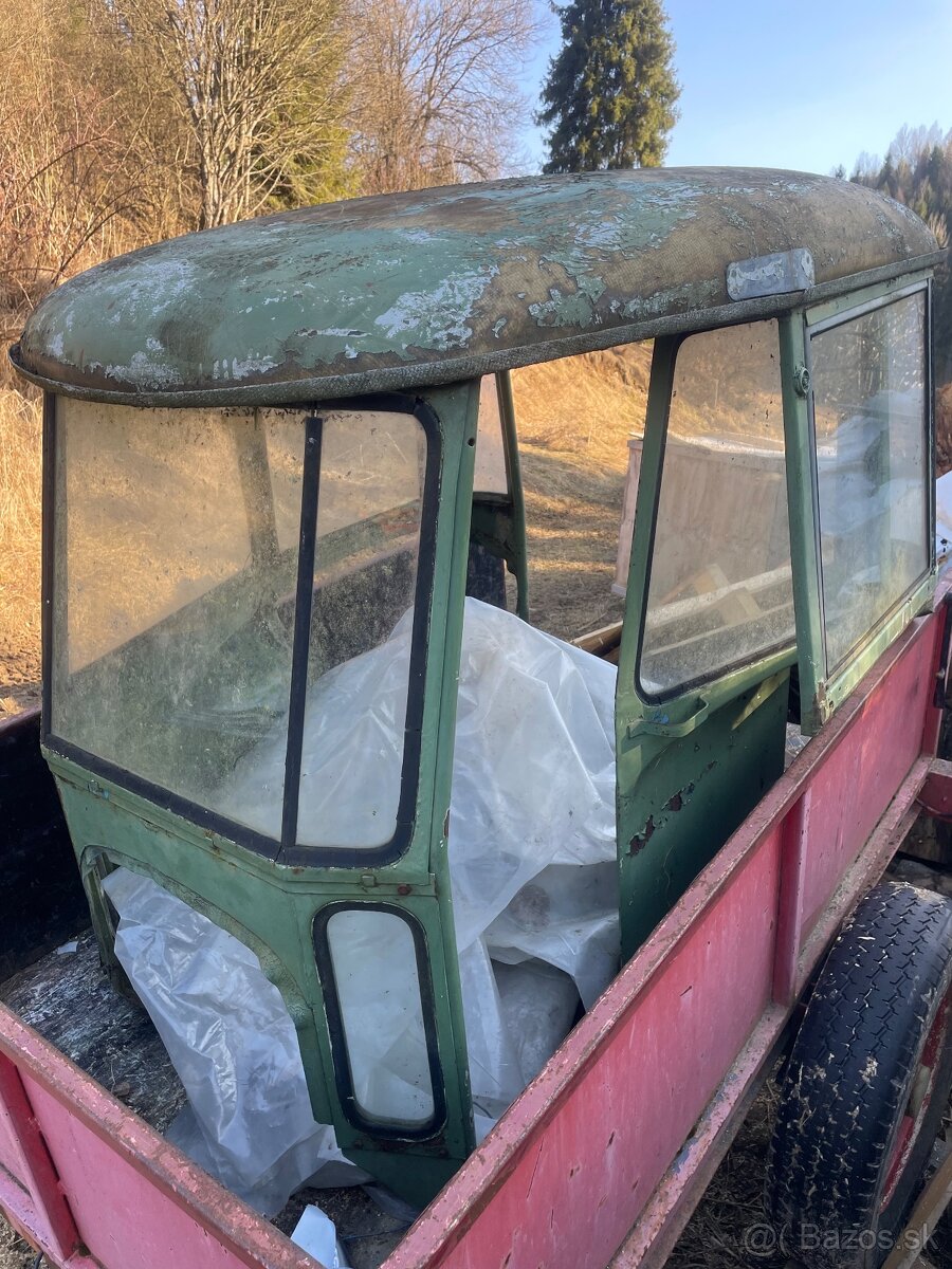 Predám kabínu Zetor 3011 - 2