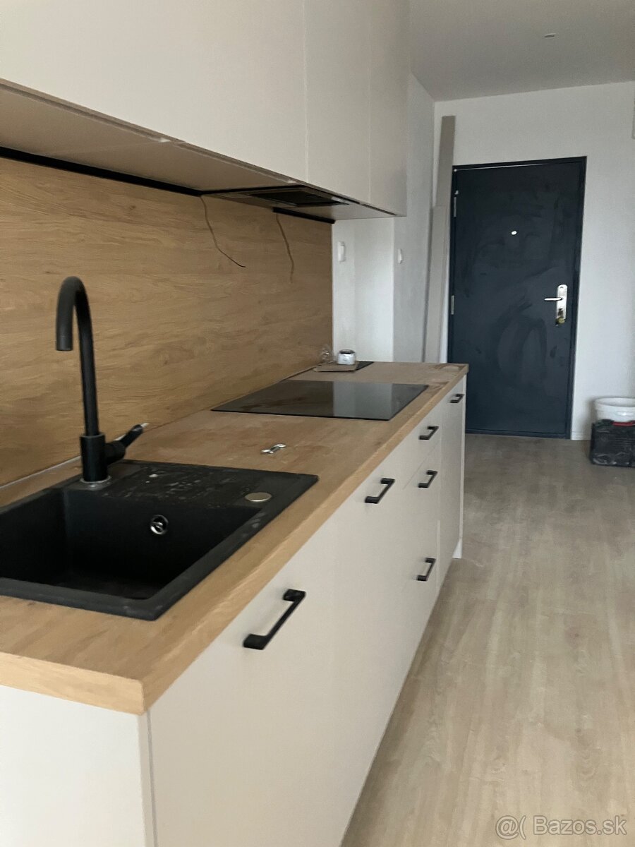 Ulica Vihorlatska-3 izbový byt - 2