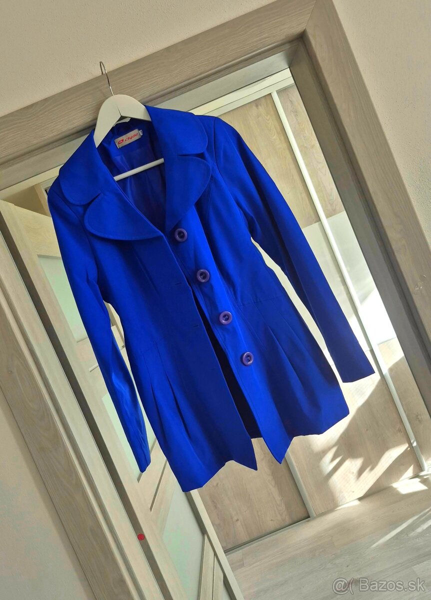 Modrý prechodný kabátik/sako v. 38/40 - 2