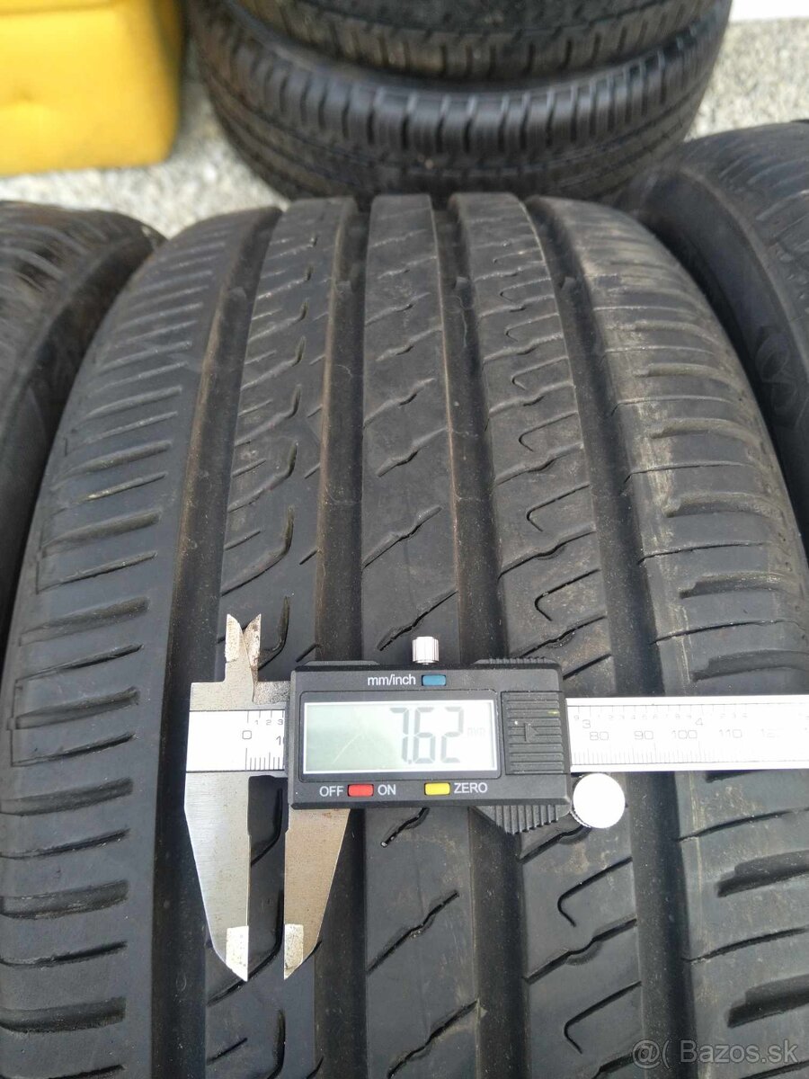215/40 R 18 letné BARUM. - 2