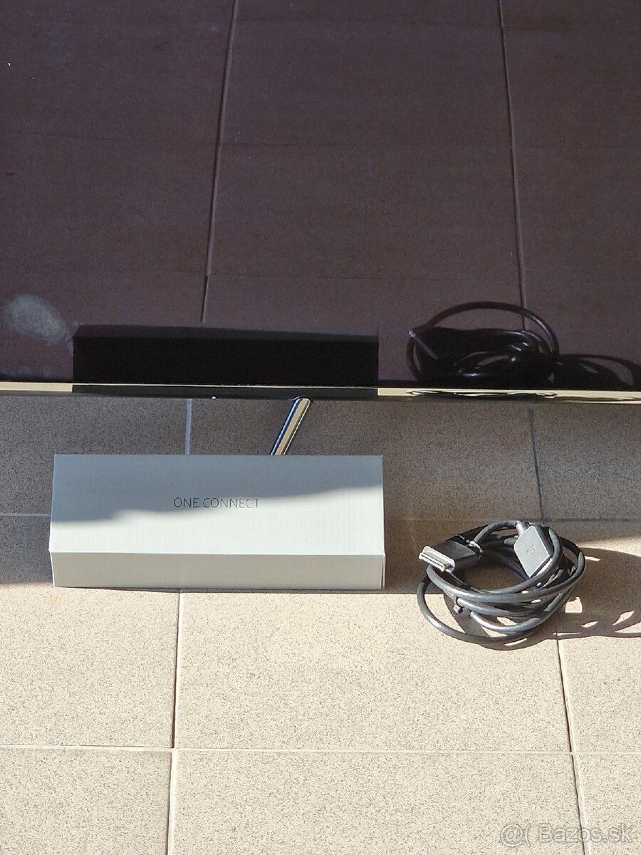 Samsung Smart TV 65" 4K UHD - 2