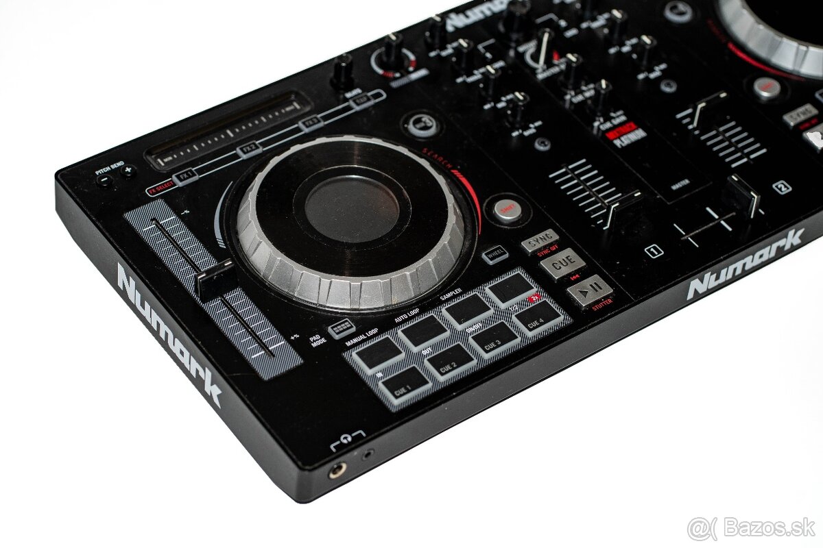 DJ Konzola NUMARK MIXTRACK PLATINUM - 2