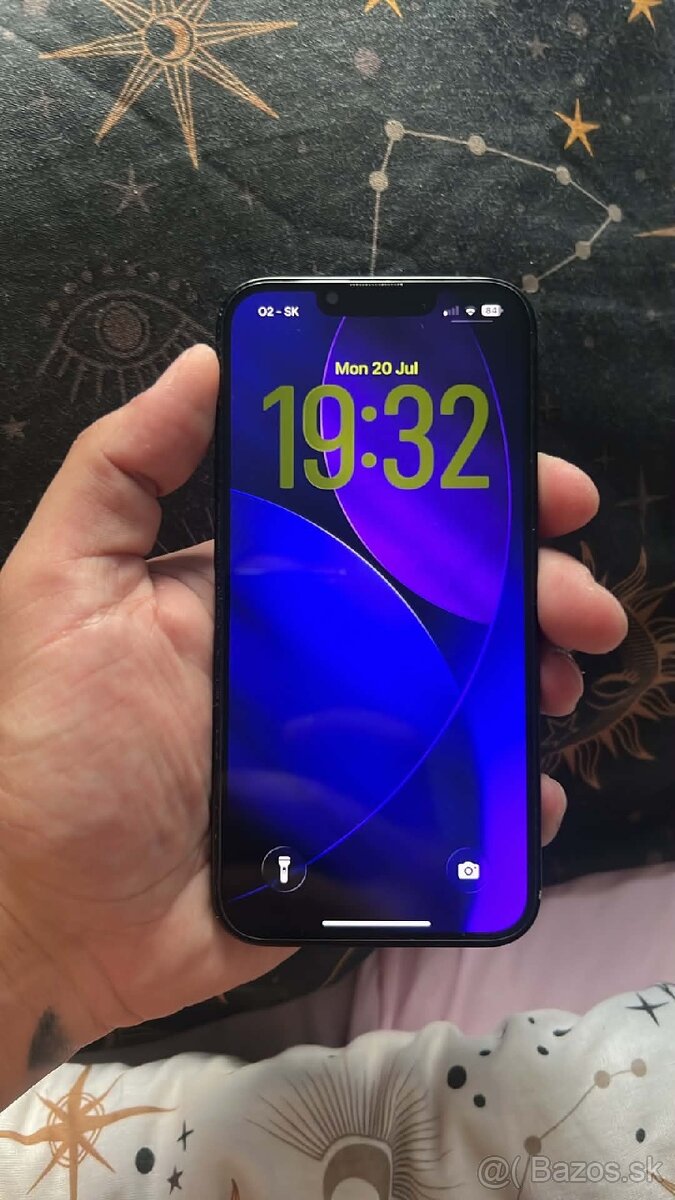 Iphone 16E - 2