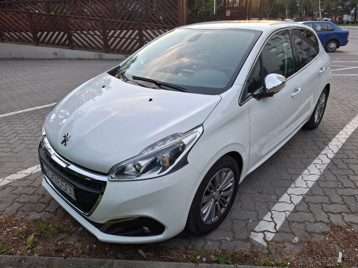 PEUGEOT 208 1.6 HDI kup.Slovensko 2018 - 2