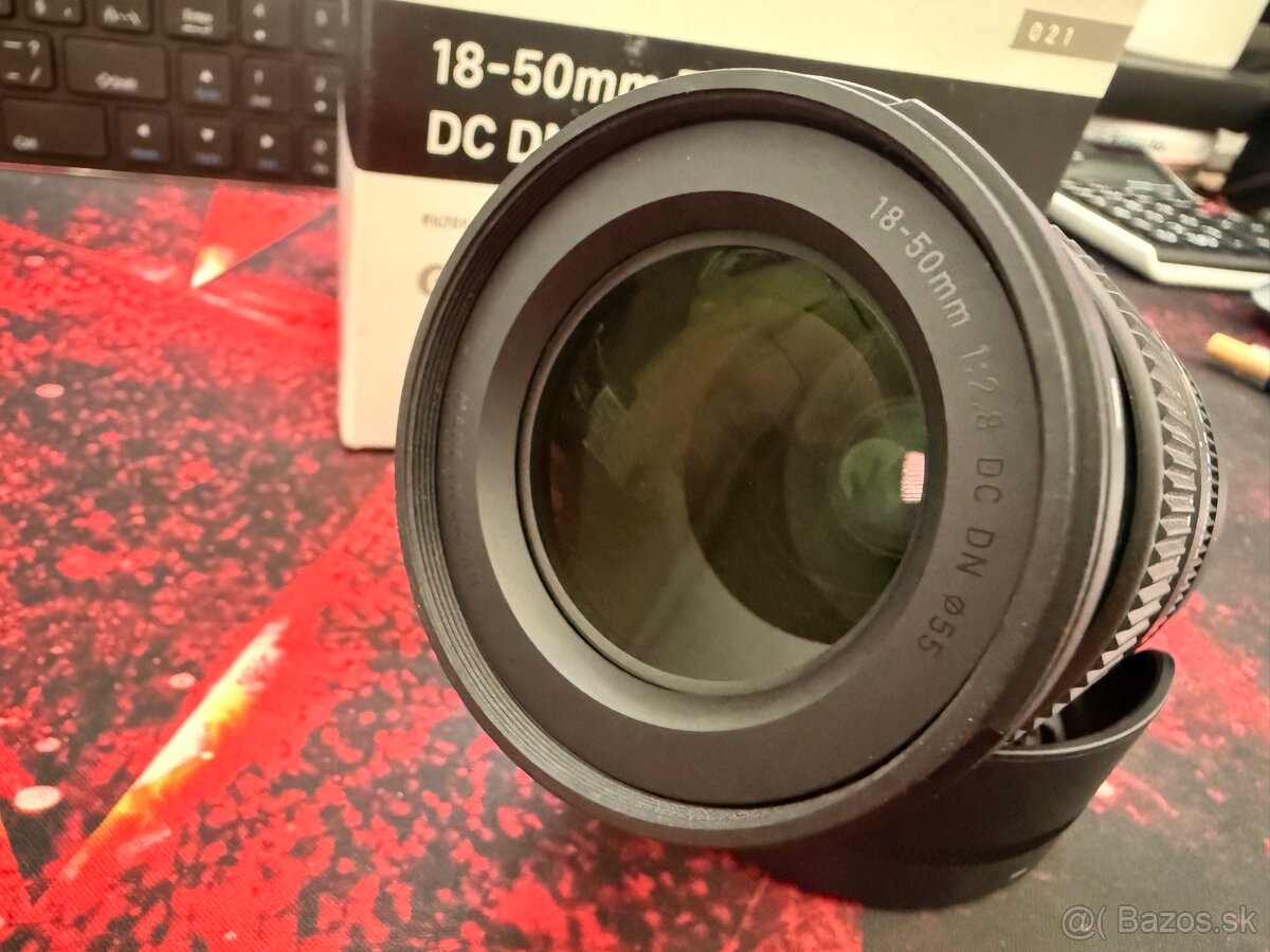 Sigma 18-50mm F2.8 Sony - 2