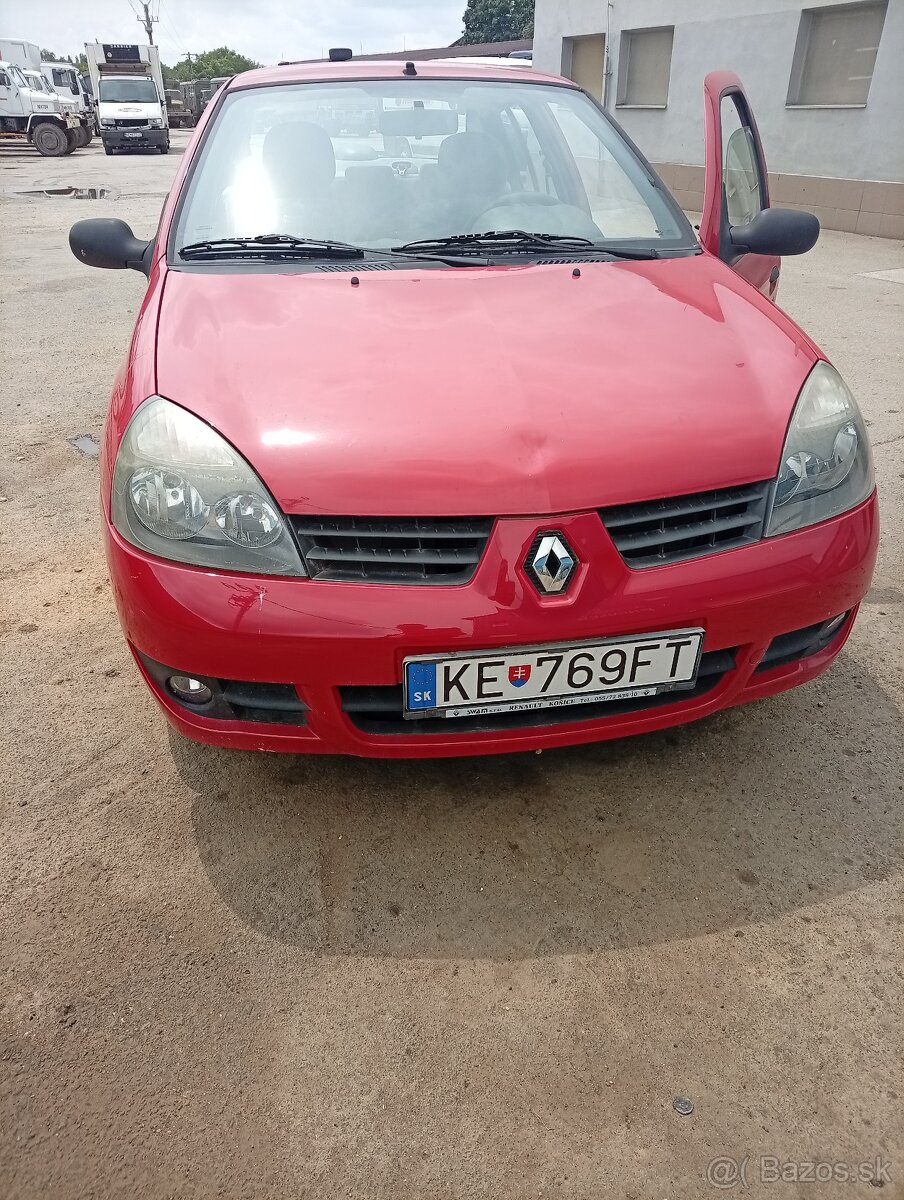 Predam zachovaly Renault Thalia - 2