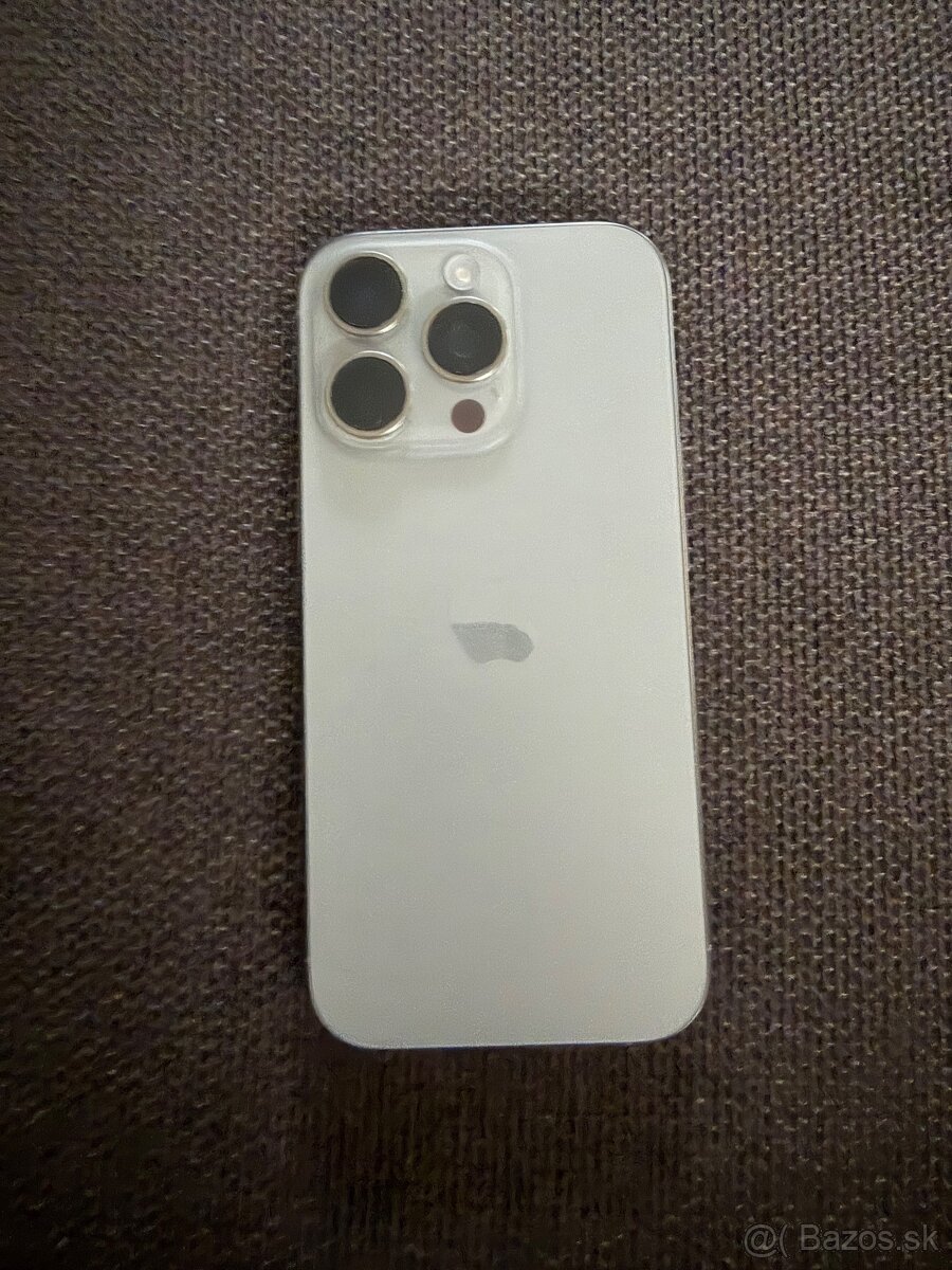 Predám iPhone 16 PRO - 256 GB - 2