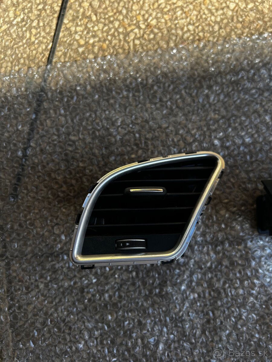 Facelift výduchy Audi b8 - 2