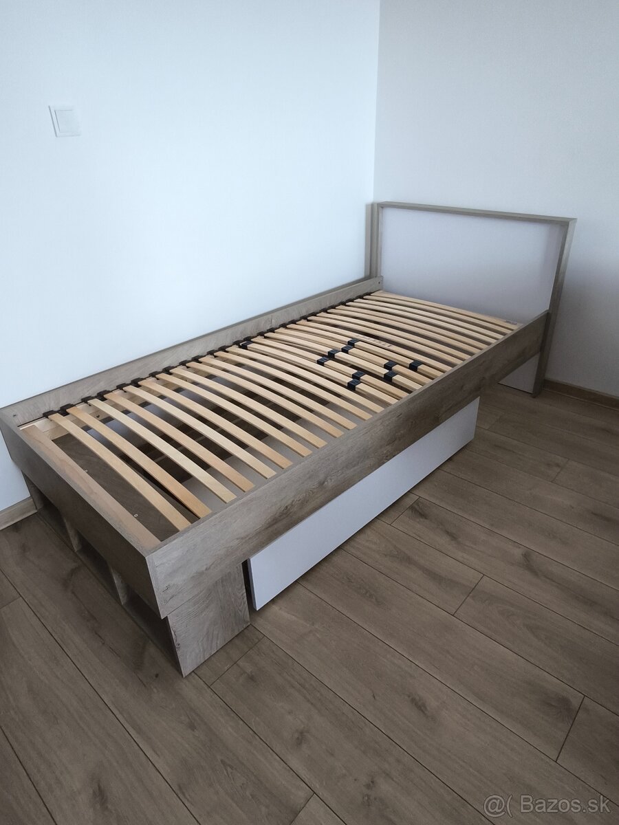 Posteľ 90x200 - 2