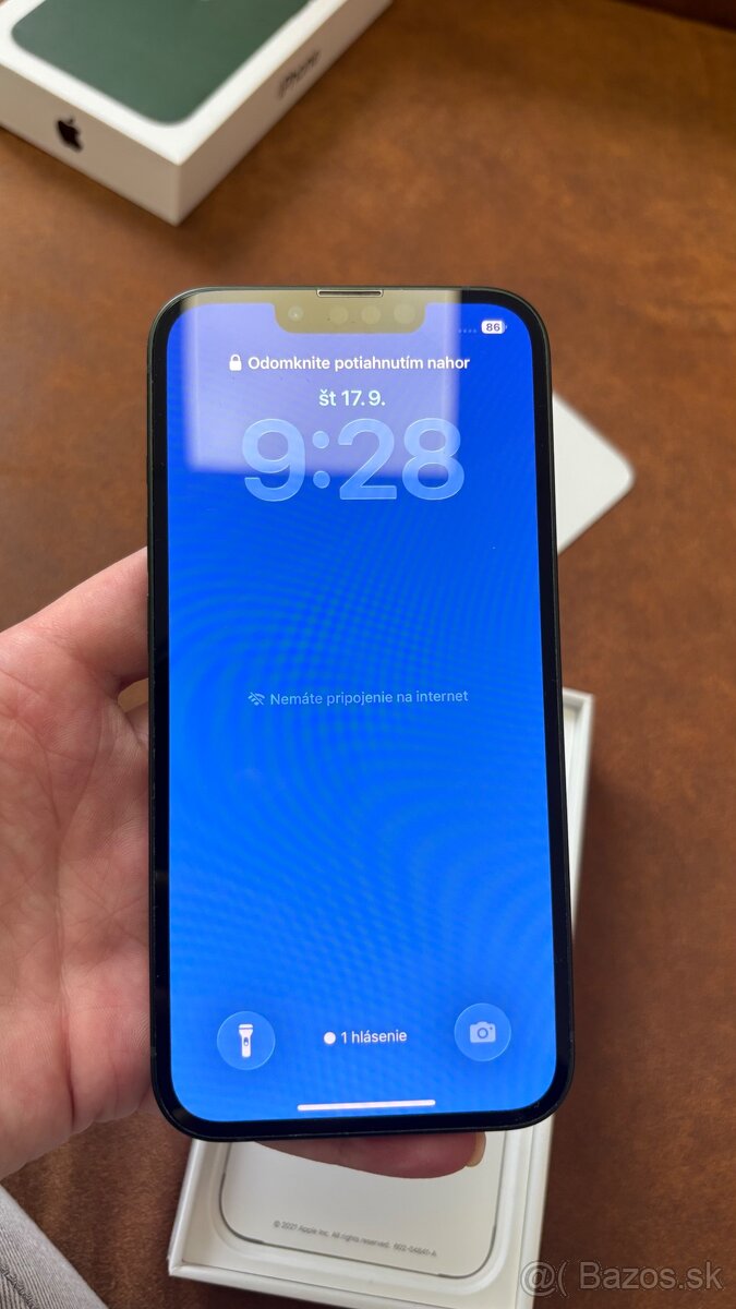 iPhone 13 - 2