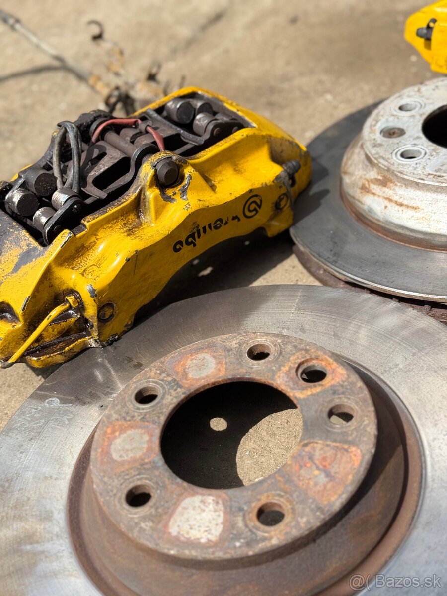 Predám brzdice kotuce Brembo Audi q7 brembo - 2
