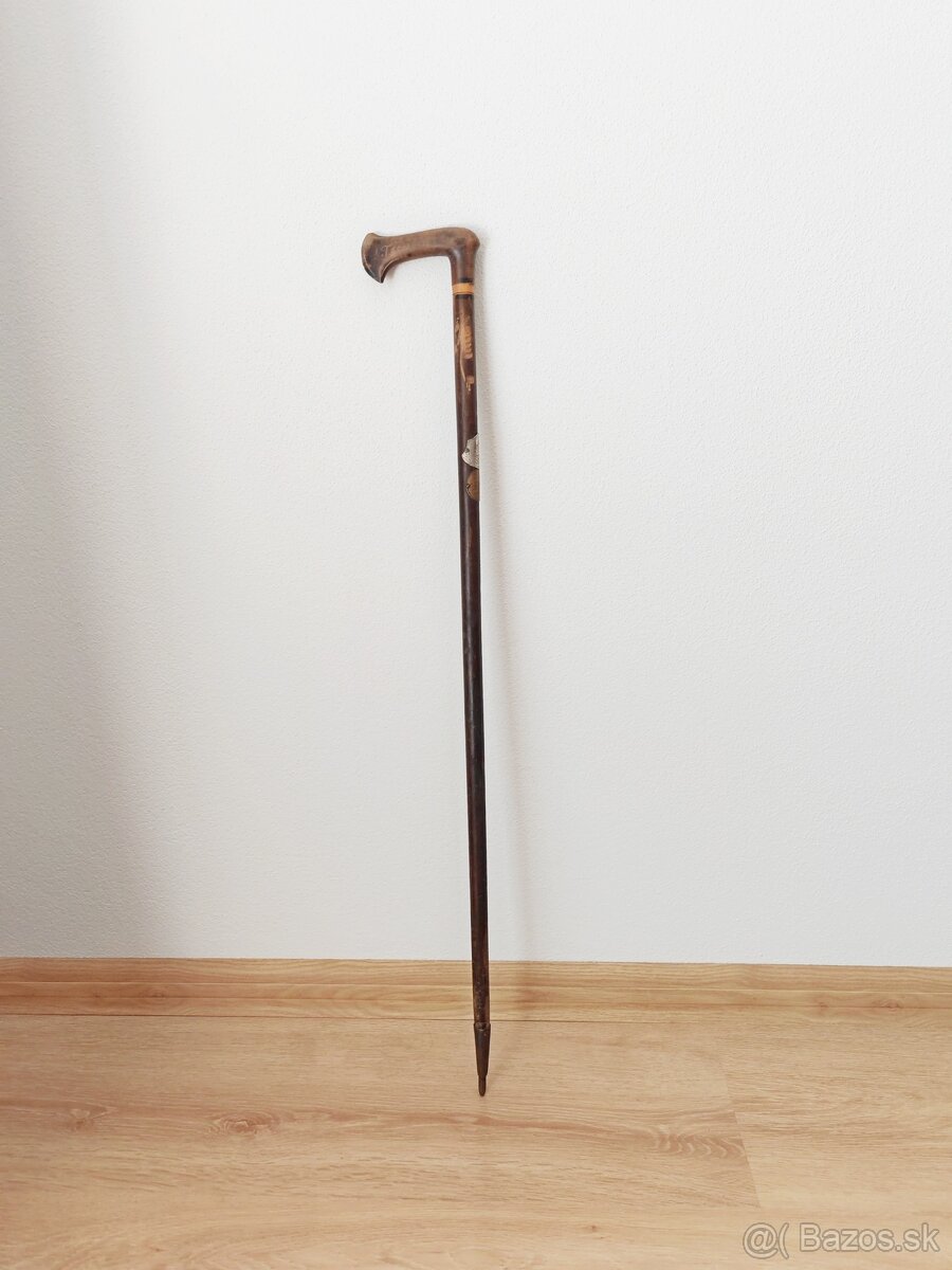 Drevená valaška Trenčín - 2