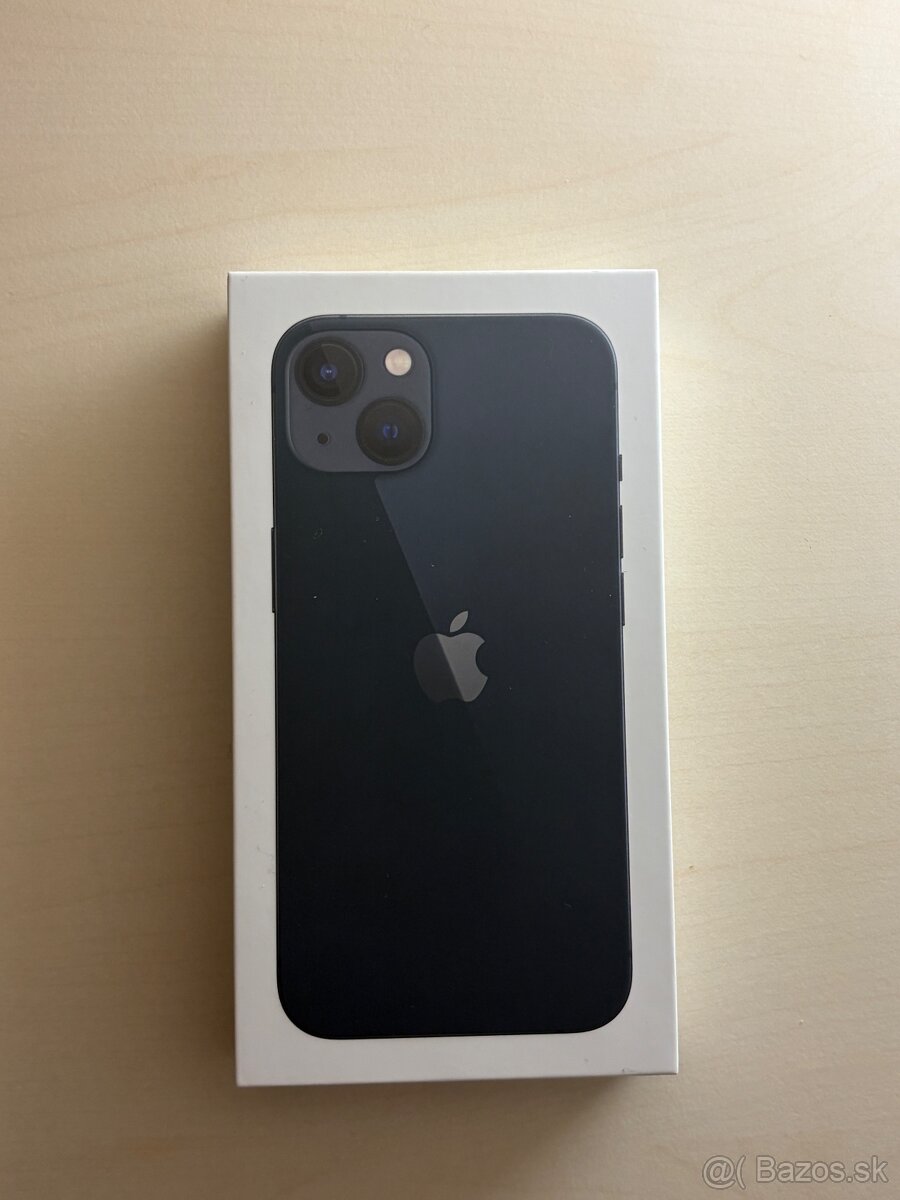 Apple iPhone 13 - 2