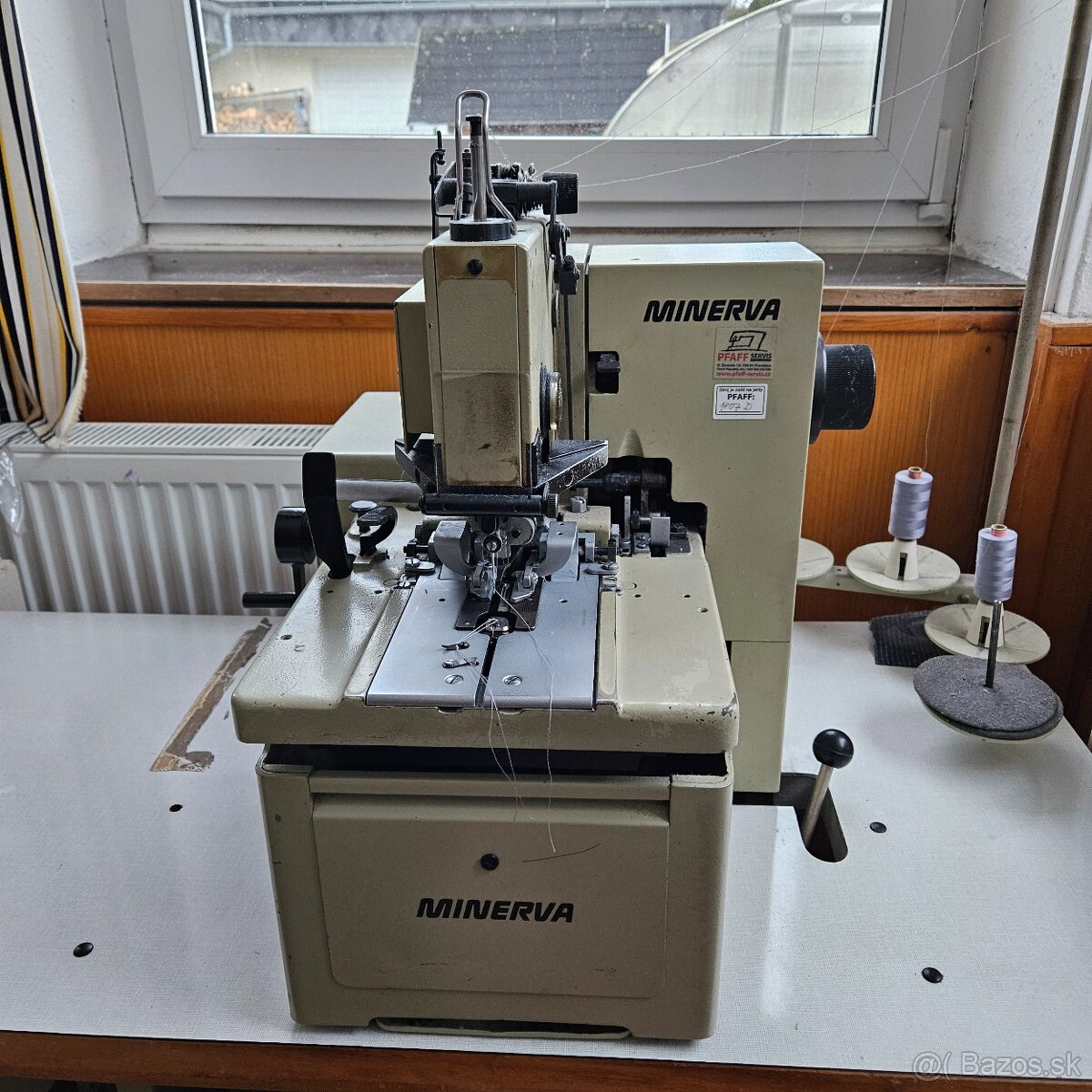 Minerva 73406-105 - konfekčná dierkovačka - 2