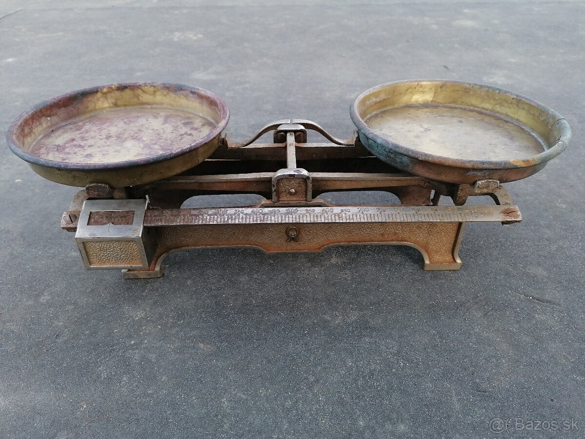 Predám starožitné váhy - 2