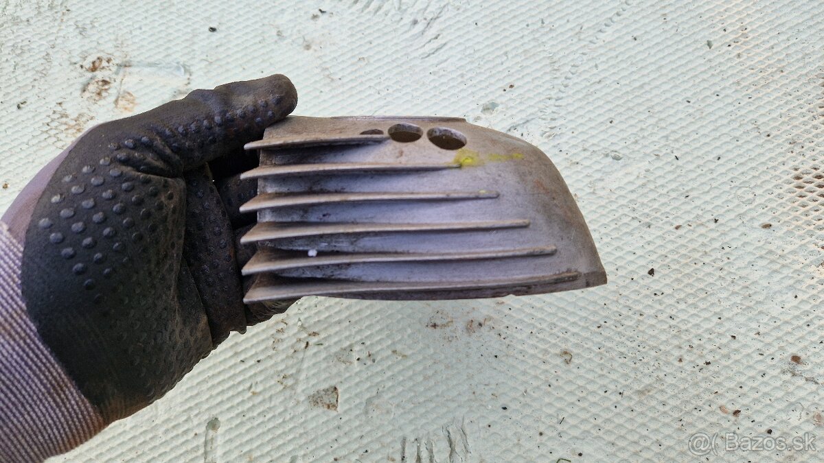 Kryt karburátora Jawa 250/353 - 2