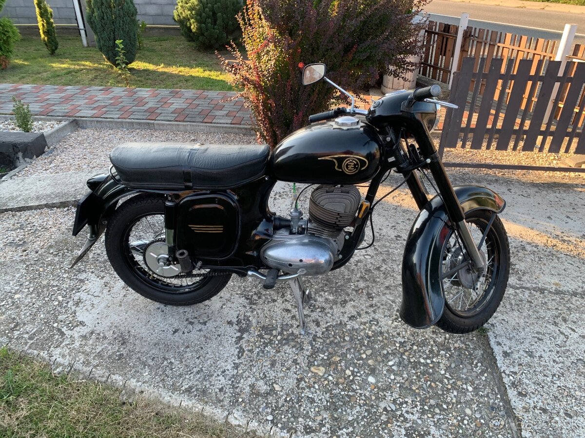Predám Čz 250/455 - 2