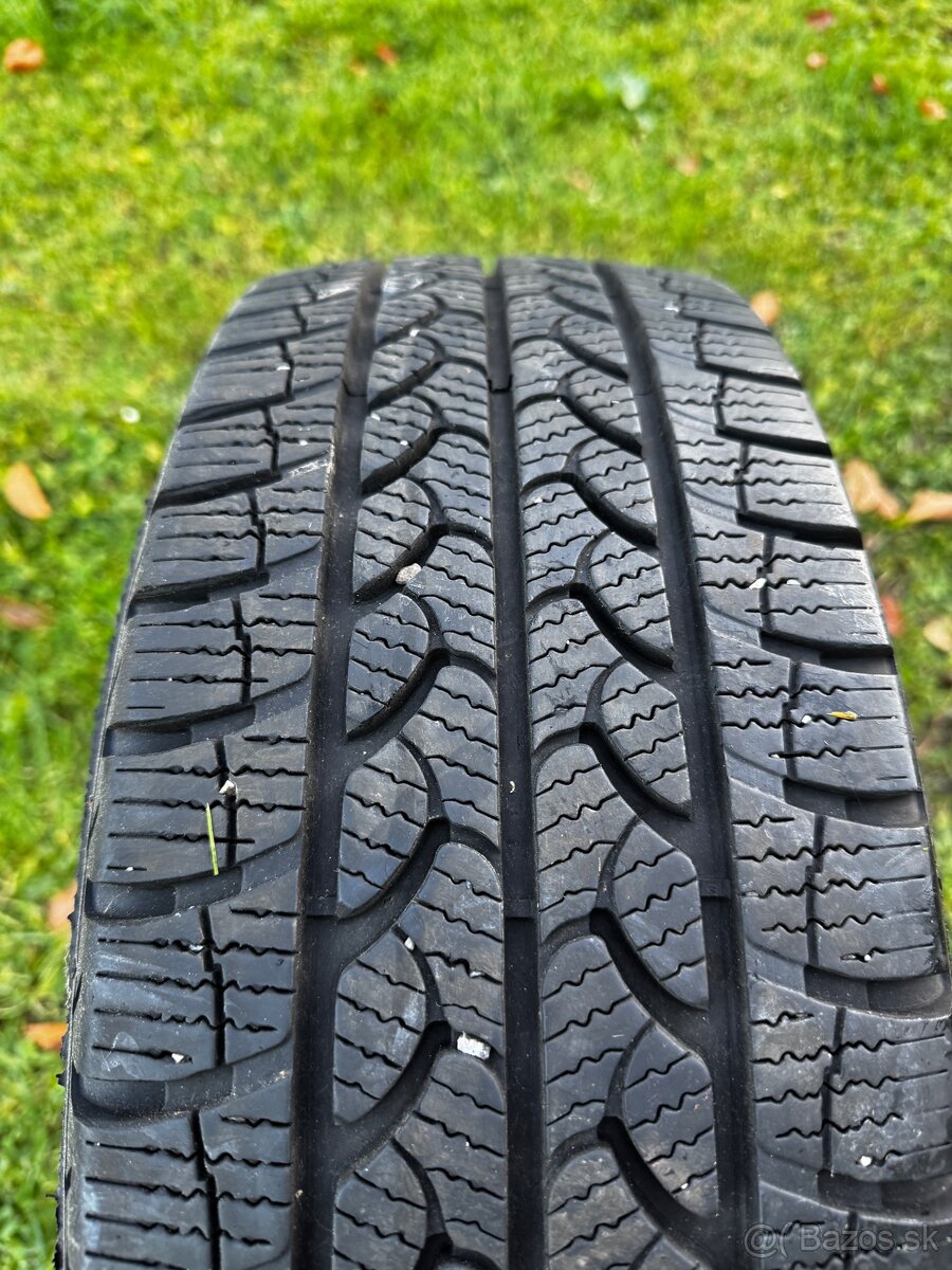 Zimne gumy Sava eskimo 195/60/r16c - 2