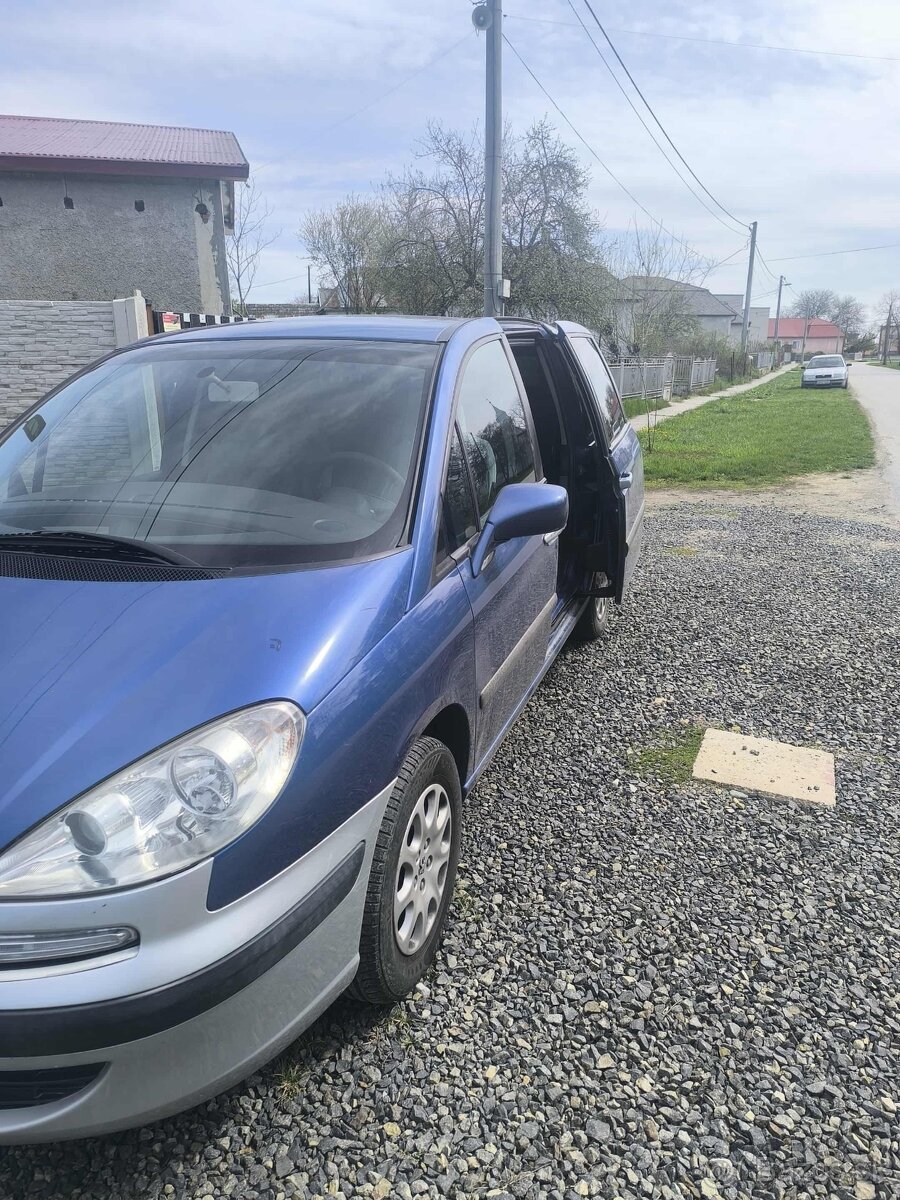 Peugeot 807 2.0 hdi - 2