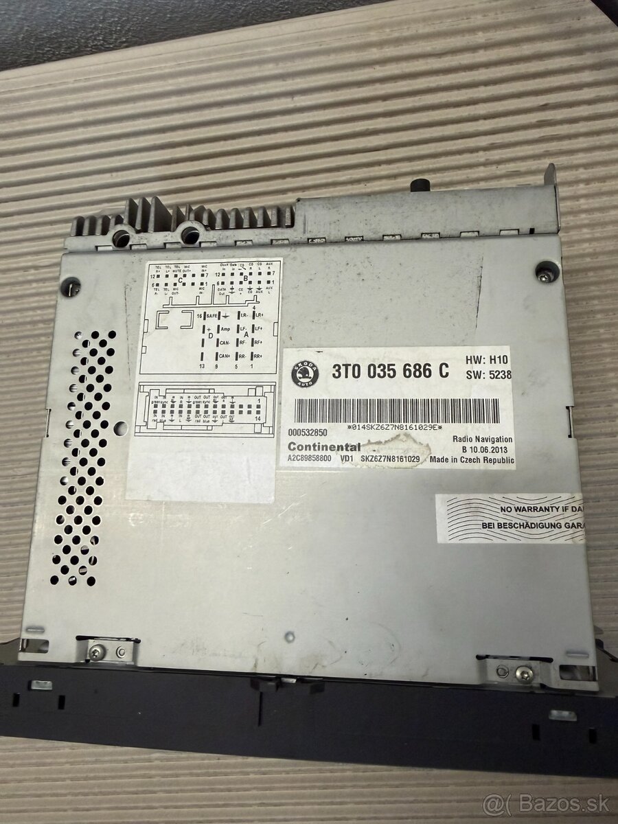 Predám radio RNS 510 - 2