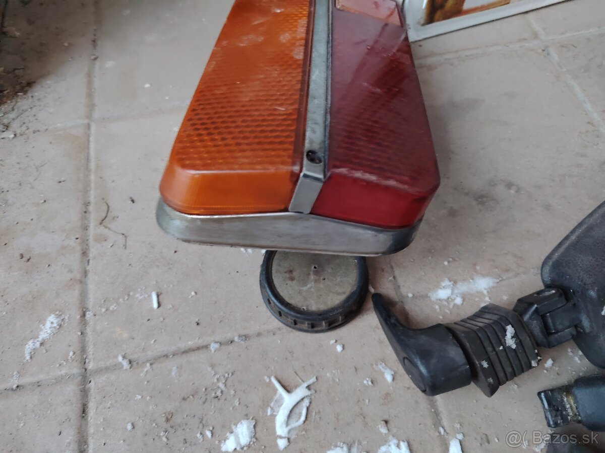 Lada náhradné diely - 2