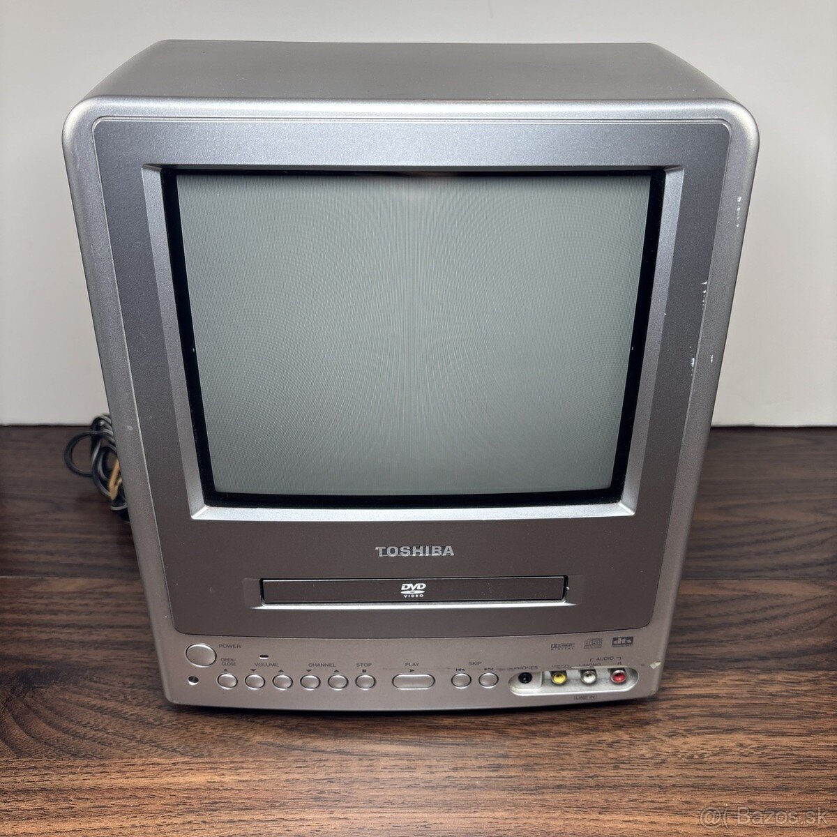 Zháňam 9 palcovú crt tv. - 2