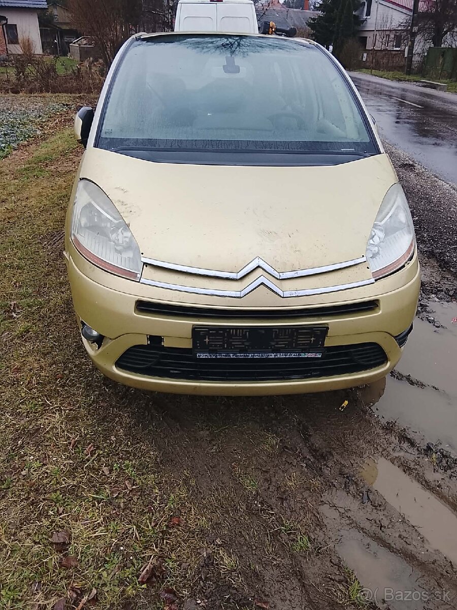 Rozpredám Citroen C4
R.v.2007
1,6 - 2