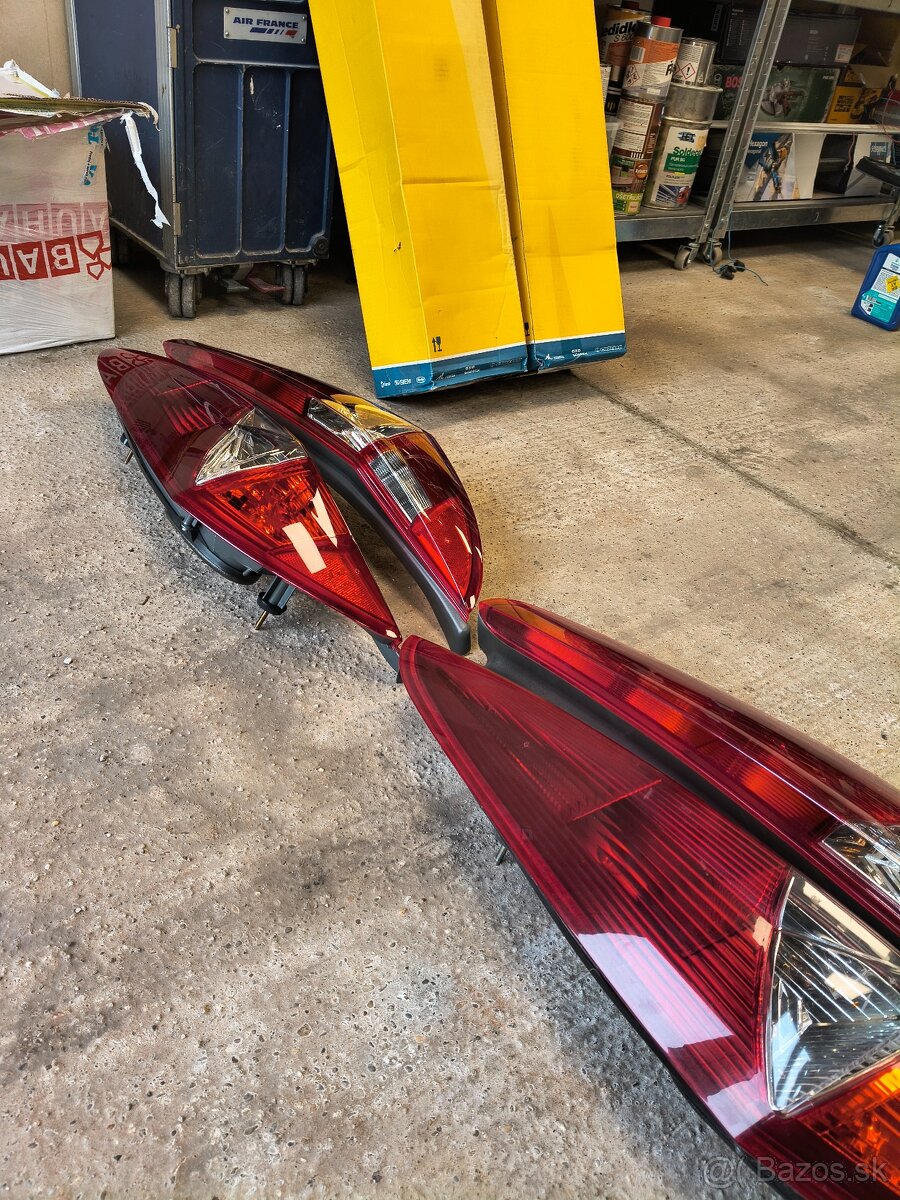 Fiat Punto FL zadné svetla - 2