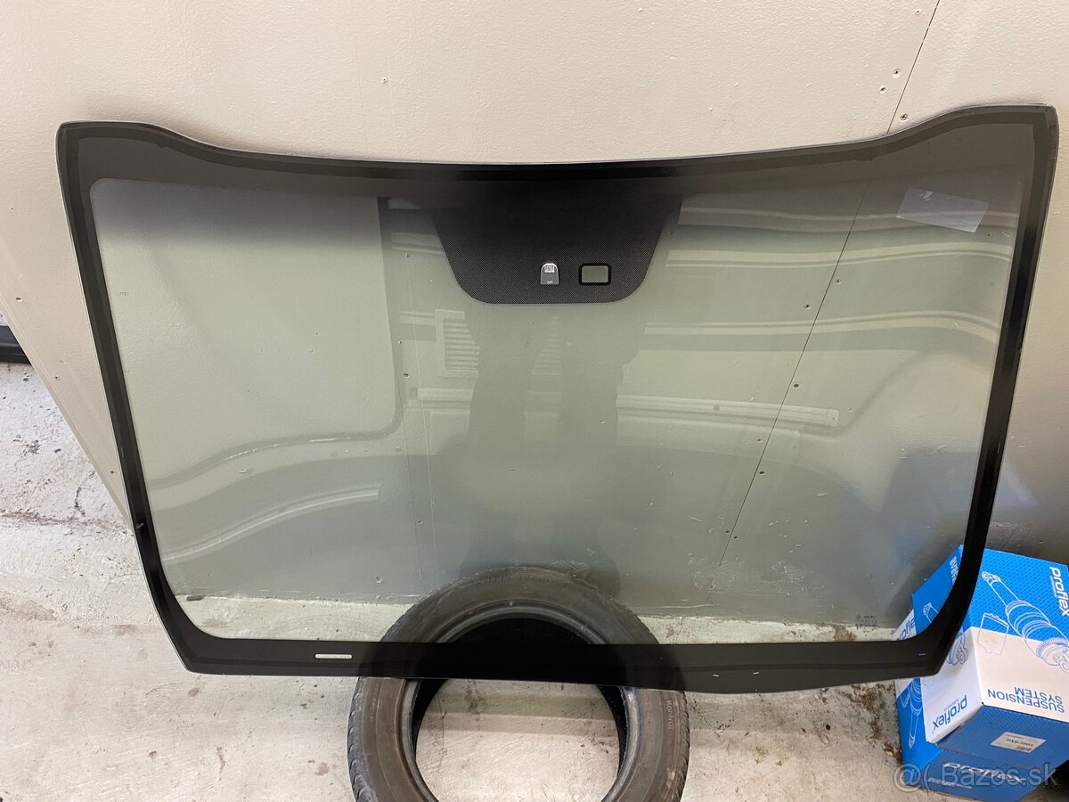 kia ceed čelné okno (nové) - 2