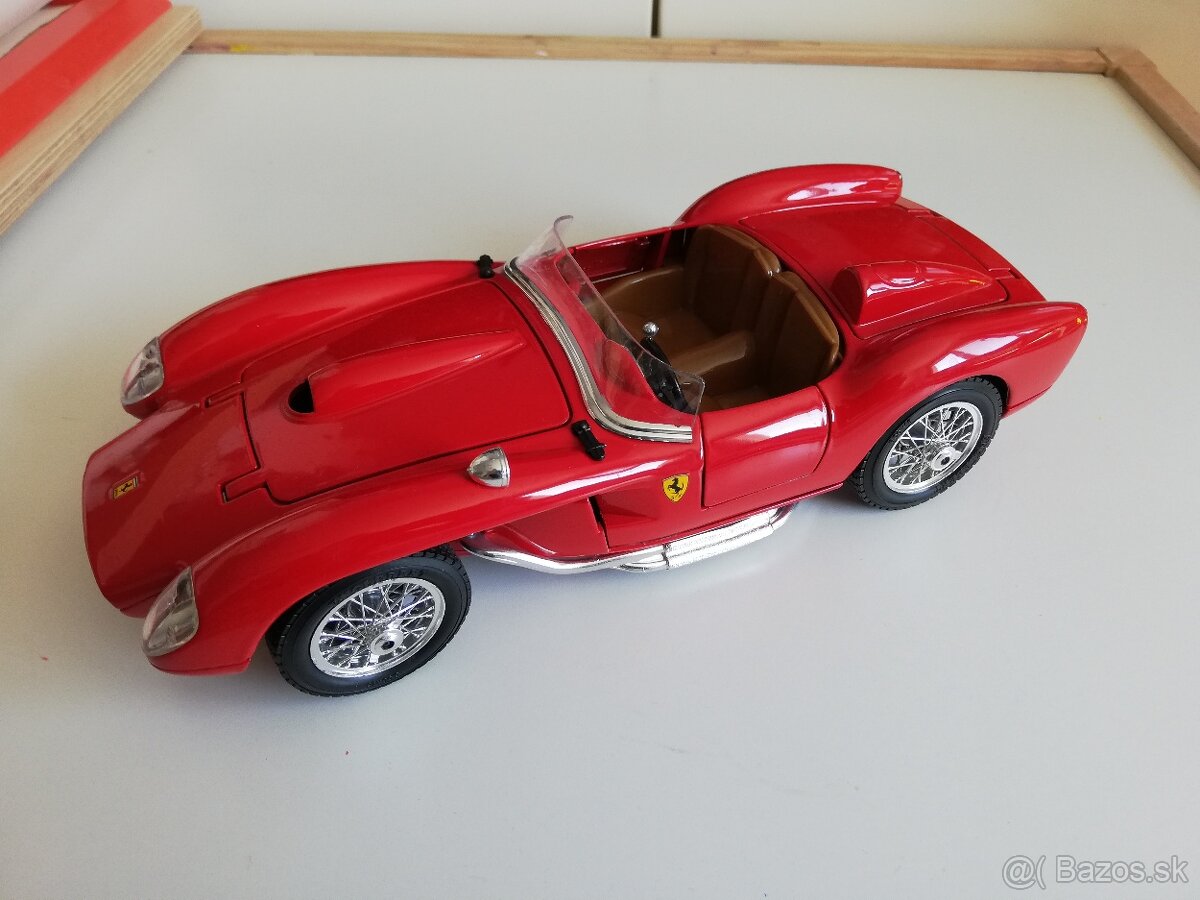 1:18 FERRARI 250 Maranello Bburago - 2